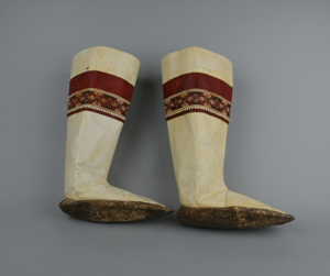 Image: Kalaallit women's kamiit [boots] with decorative mosaic band 