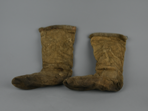 Image: Sealskin kamiit [inner boots]