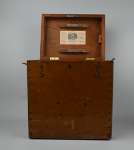Image of Wooden box for transit 