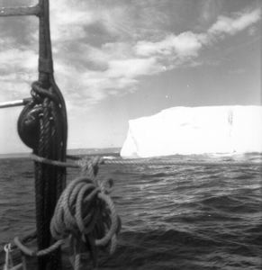 Image of Iceberg at Battle Harbor