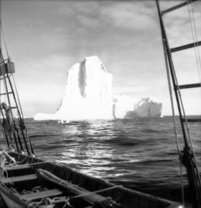 Image: Icebergs through rigging, Melville Bay