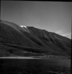 Image of Sterile mountains, Inglefield Fjord