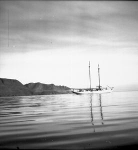 Image of The Bowdoin at anchor, Baffin Land