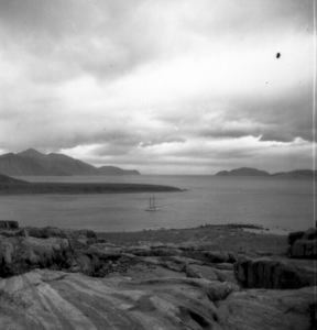 Image of Rocks and anchorage, Seaplane Harbor