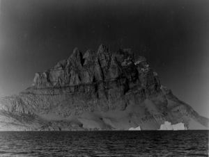 Image: Umanak Mountain [and icebergs]