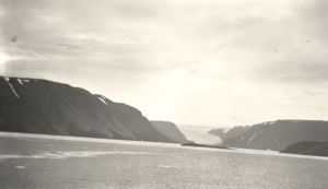 Image: Landscape, with glacier