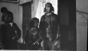 Image: Eskimo [Inuit] family on deck
