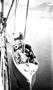 Image of Small boat alongside the "Beothic"