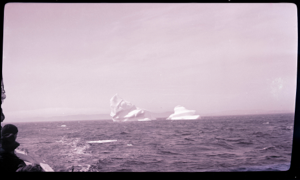 Image: Iceberg in Battle Harbor