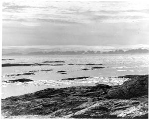 Image: Looking across to Ellesmere Island