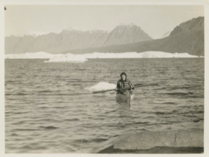 Image of Miriam MacMillan in kayak