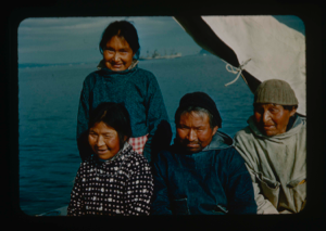 Image of Ootaq, Harrigan [Inukitooq], and two Eskimo [Inughuit] women