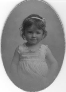 Image of Miriam Look as a child. Portrait
