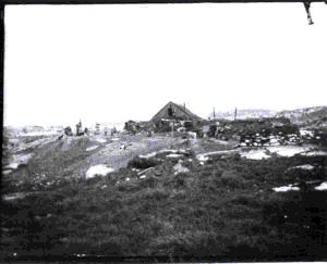 Image of Inuit homestead