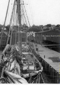 Image: The LILLIAN E. KERR, docked