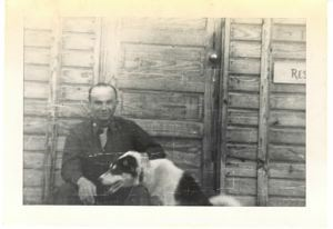 Image of Major Enginoel [?] with dog