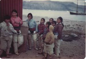 Image: Polar Inuit [Inughuit] women and children