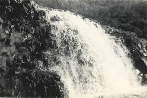 Image: Waterfall at Bluie West 1 spring