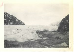 Image: Glacier edge
