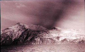 Image: Coastal mountains with snow
