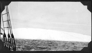 Image of Inverted iceberg