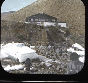Image: Borup Lodge with steps leading up