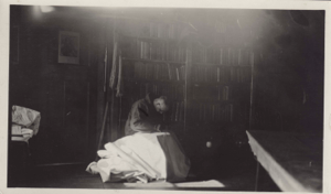 Image of Expedition man in library of Borup Lodge