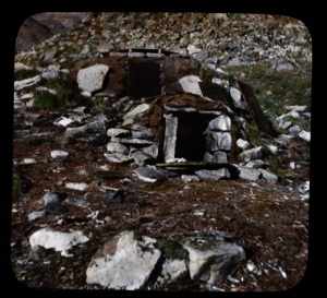 Image: Expedition's rock/sod igloo [iglu] at Nerky [Neqe]