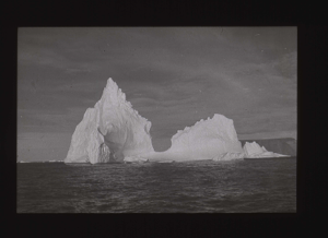 Image: Iceberg  [b&w]
