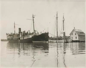 Image: The PEARY and the BOWDOIN before departure from Wiscasset