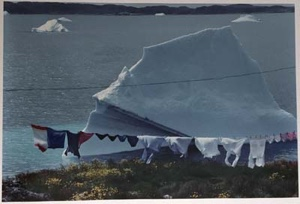 Image of Laundry drying, iceberg in background