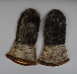 Image of Large Sealskin Mittens a&b