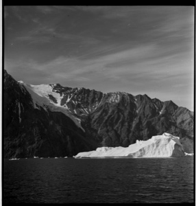 Image: Iceberg, mountains, hanging glacier