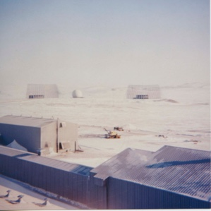 Image of Thule Air Base facilities