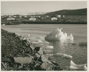 Image of icebeg remnant, Thule AFB in background