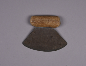 Image of Ulu (Woman's Knife)
