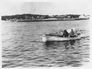 Image of [Small boat with ? and E. F. McDonald?]