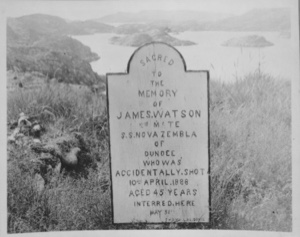 Image: Tombstone and epitaph at Holsteinsborg [Sisimiut], Greenland
