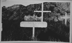Image of Headstone on boy's grave at Holsteinsborg [Sisimiut]