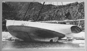 Image of Bowdoin, starboard list - P.M. low tide