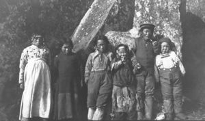 Image of Eskimo [Inuit] family