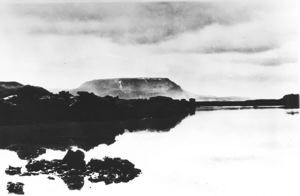 Image of Ira Myratvi- Lake Myvatn