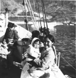 Image of Eskimo [Inuit] women and children on the Bowdoin