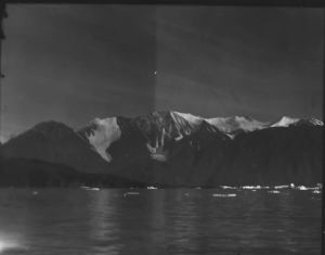 Image of Scenery near Rink Glacier