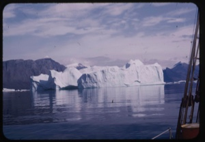 Image: Iceberg with hole
