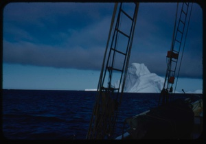 Image: Icebergs through rigging