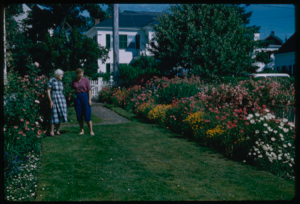 Image of Amy Look and Miriam MacMillan in the garden