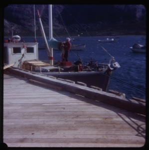 Image: Fishing boat at dock
