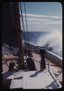 Image: Spray over starboard