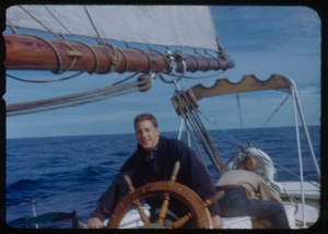 Image of Hoddie (Horace Hildreth) at wheel